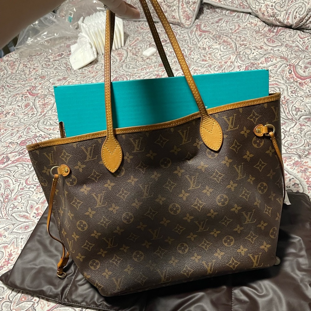 Louie Vuitton neverfull bag, brown